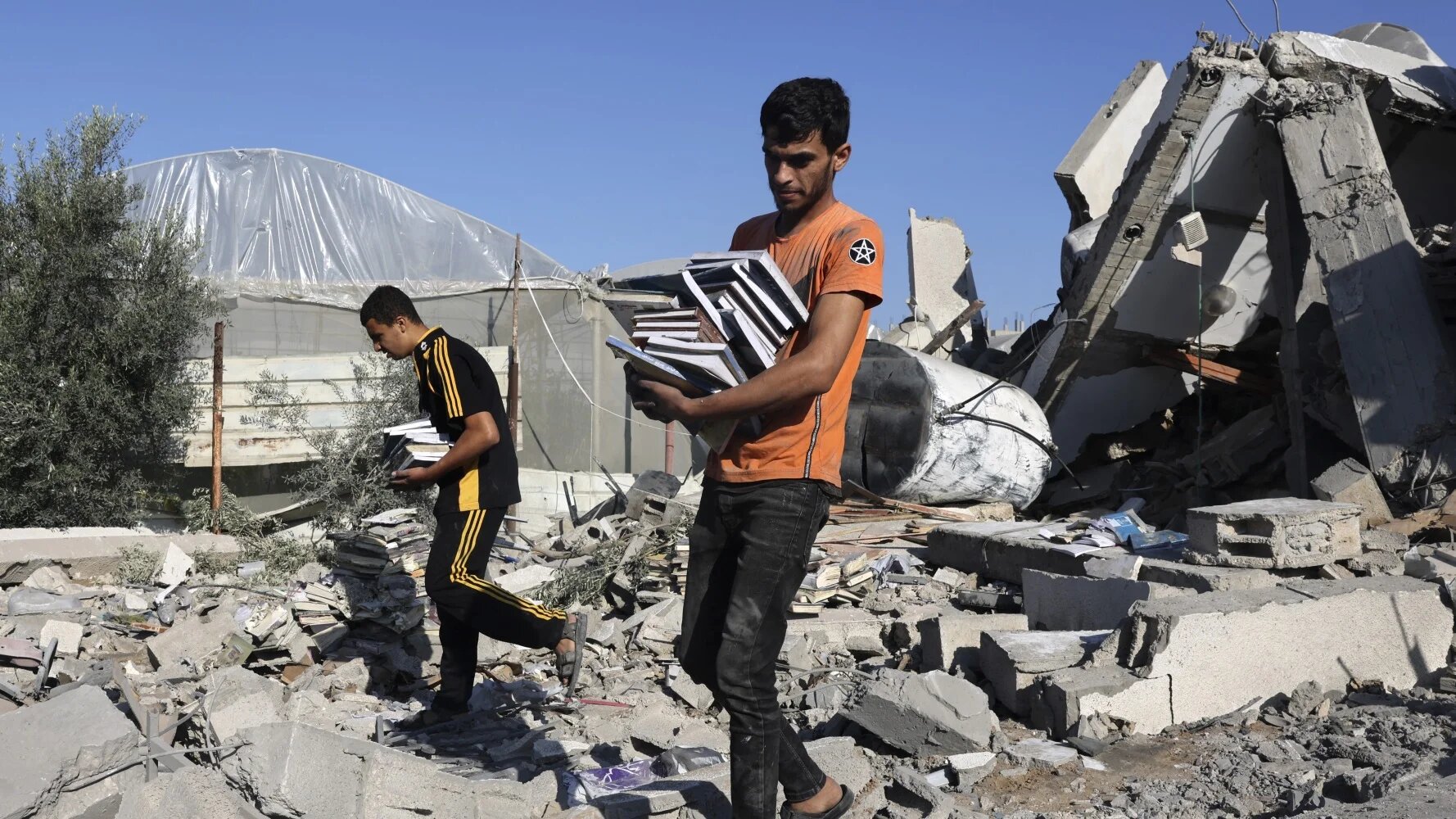 New PalCast Episode: Dr. Ahmed Junina on Resilience, Education, and Survival in Gaza